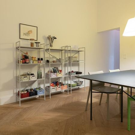 Stunning Apartment In City Center Bécs Kültér fotó