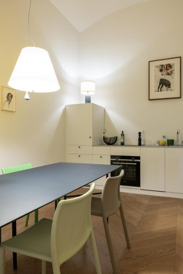 Stunning Apartment In City Center Bécs Kültér fotó
