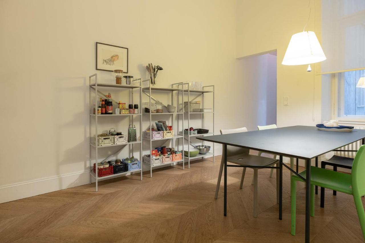 Stunning Apartment In City Center Bécs Kültér fotó